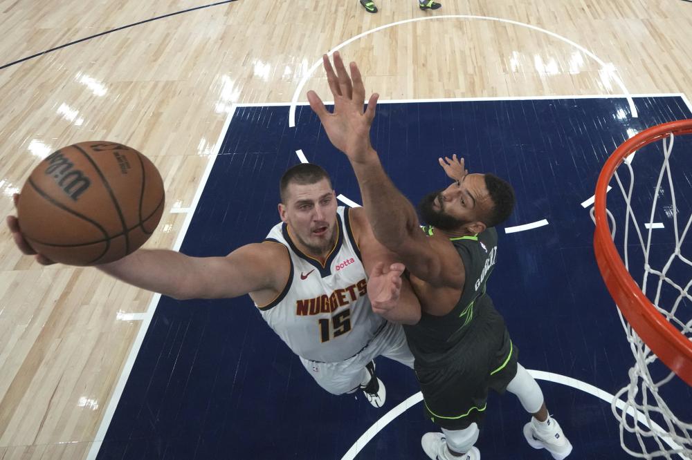 首局比赛 首局比赛