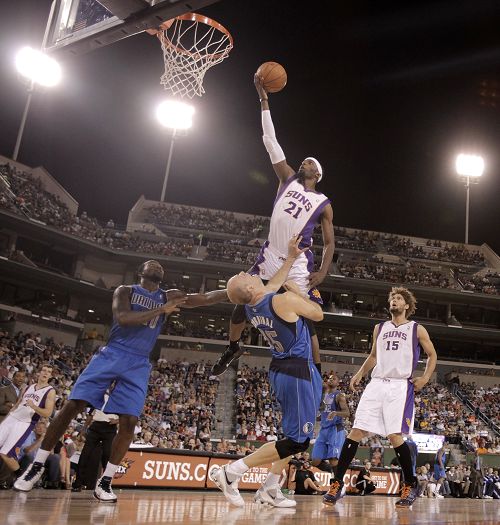 官方饱受吐 官方饱受吐