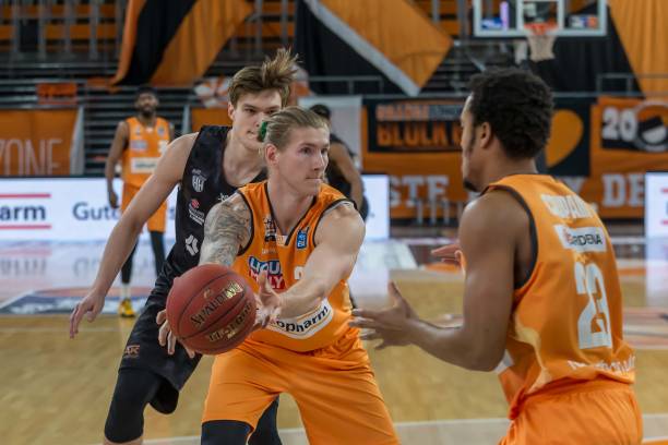 郑钦文和她 郑钦文和她